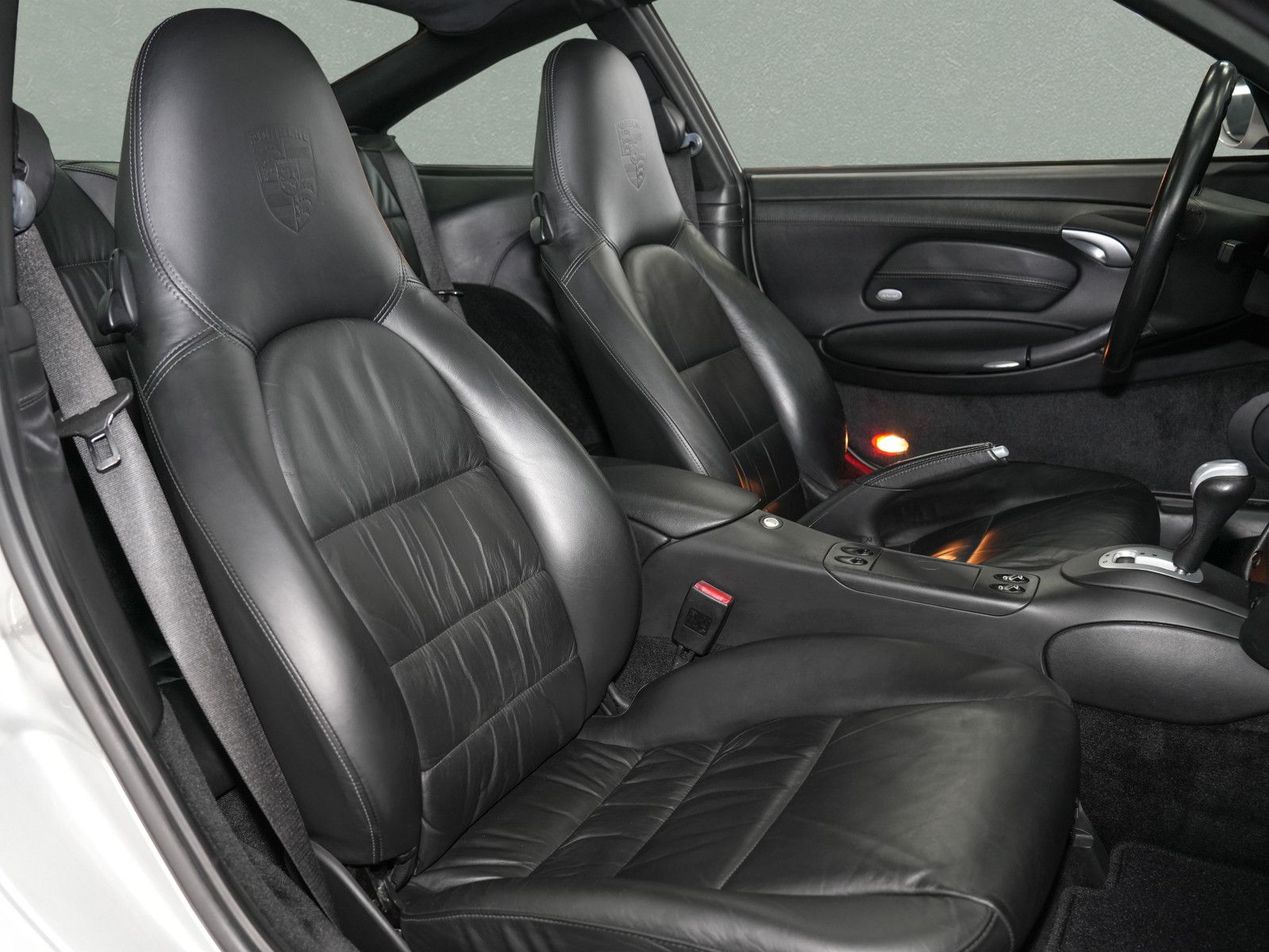 Fahrzeugabbildung Porsche 996 Turbo Coupe WLS X50 - Schiebedach|BOSE