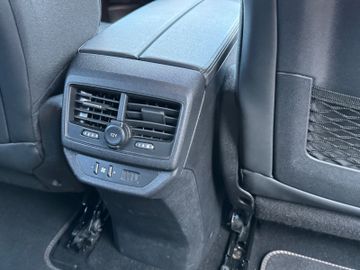Peugeot 5008 - 12