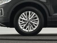 Volkswagen T-Roc - Vorschau Bild 50