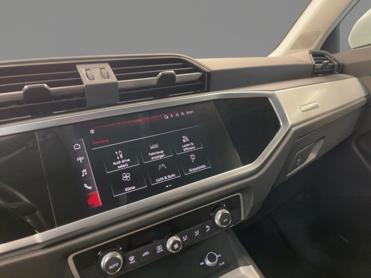 Audi Q3 - Bild 11