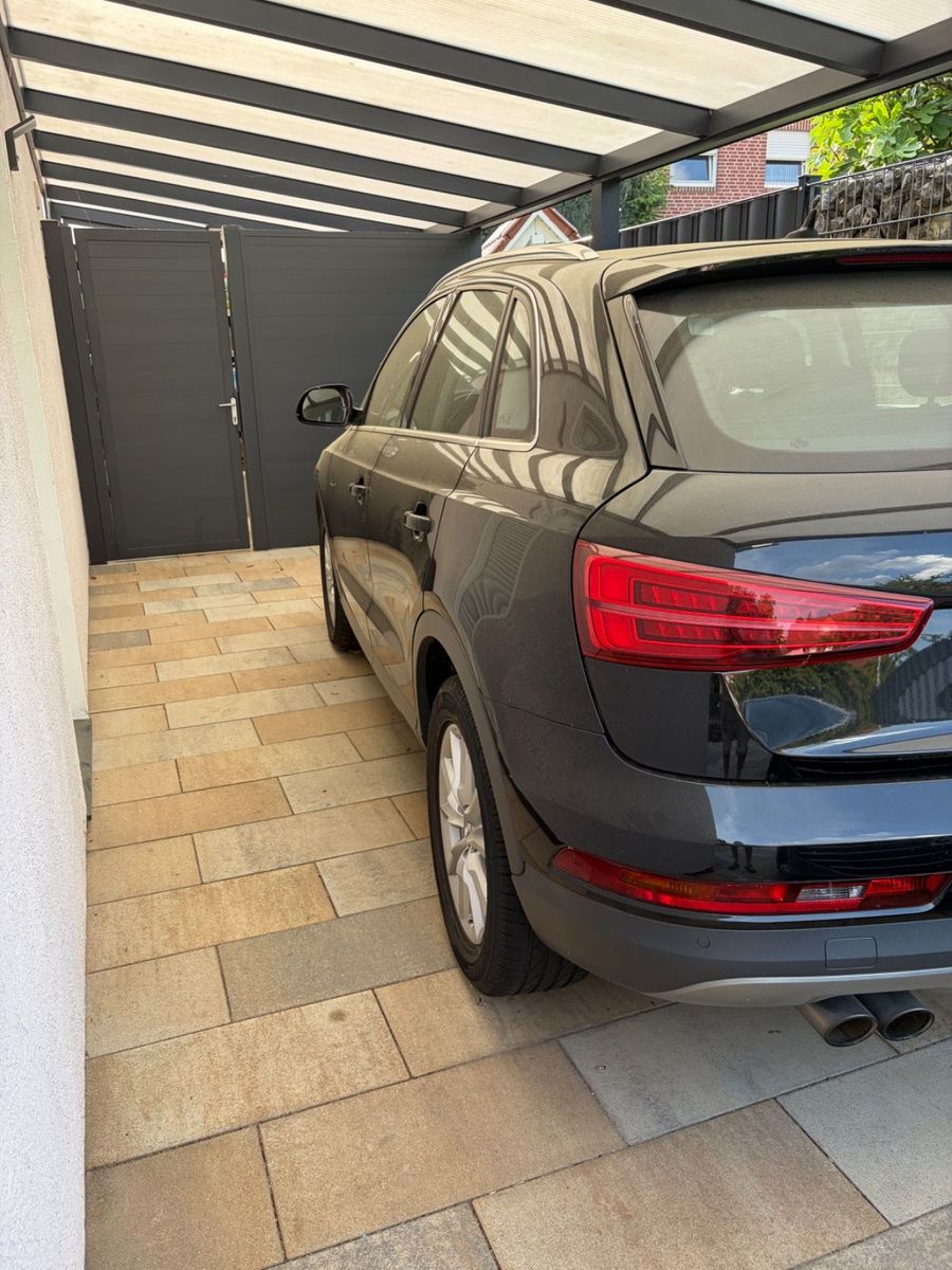 AUDI Gepflegtes Auto mit wenig KM