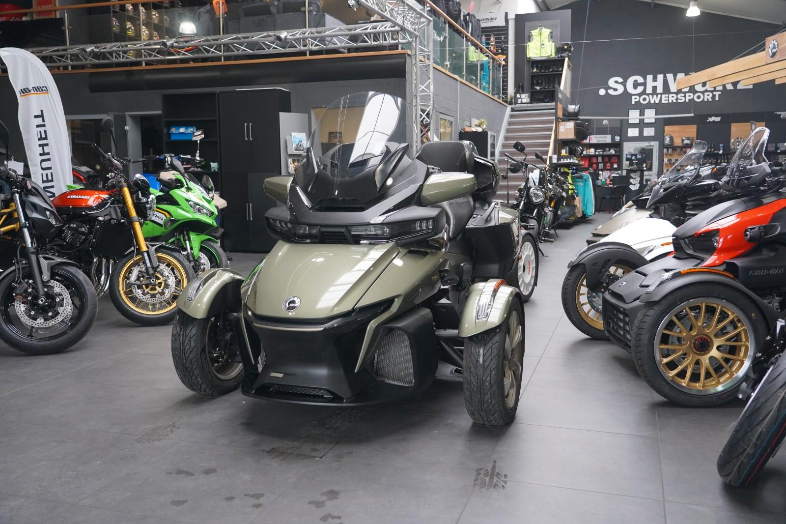 Can-Am Spyder RT LTD Sea to Sky