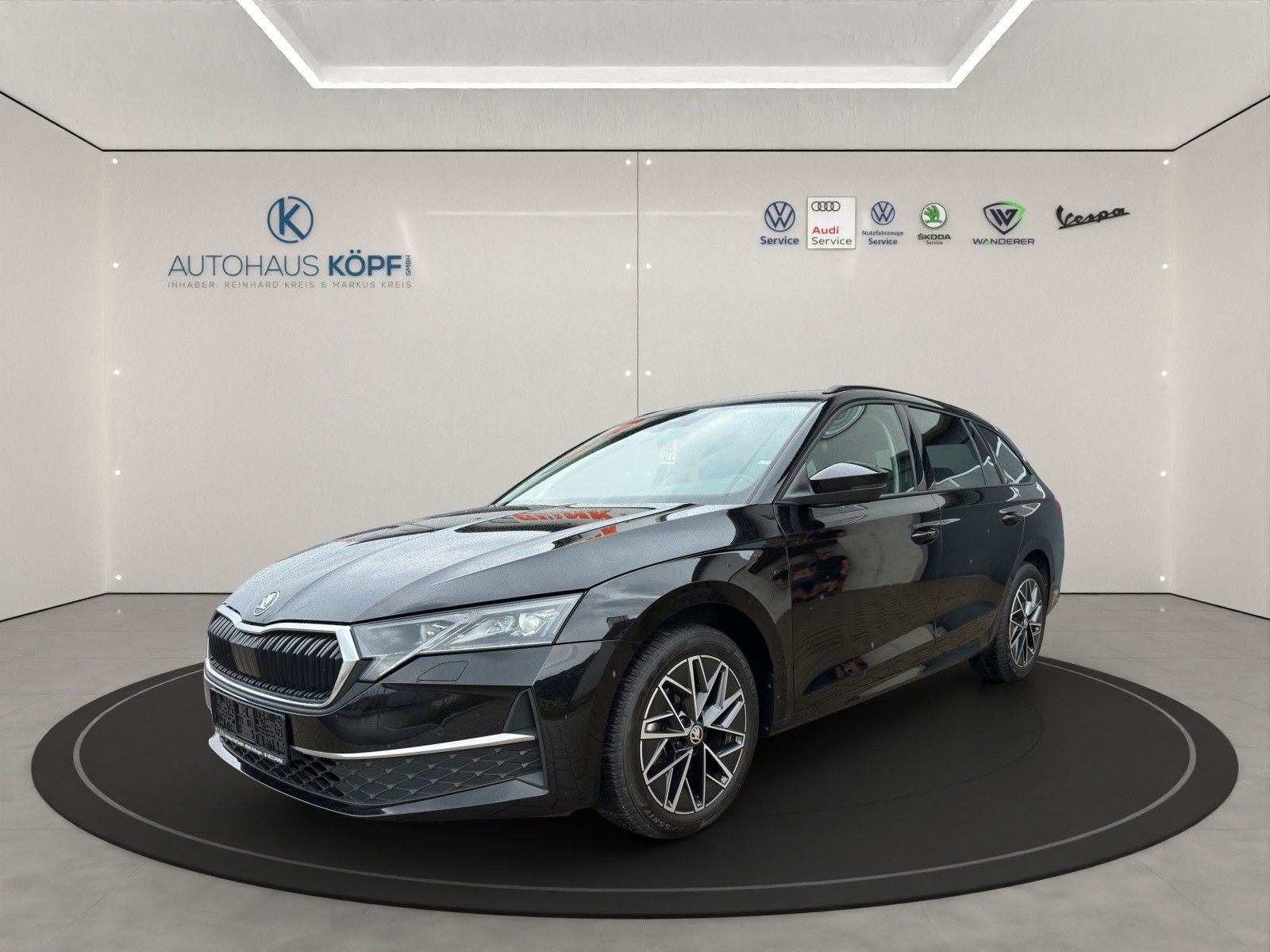 Skoda Octavia Combi 1.5 TSI _AHK_Teilleder_LED Matrix
