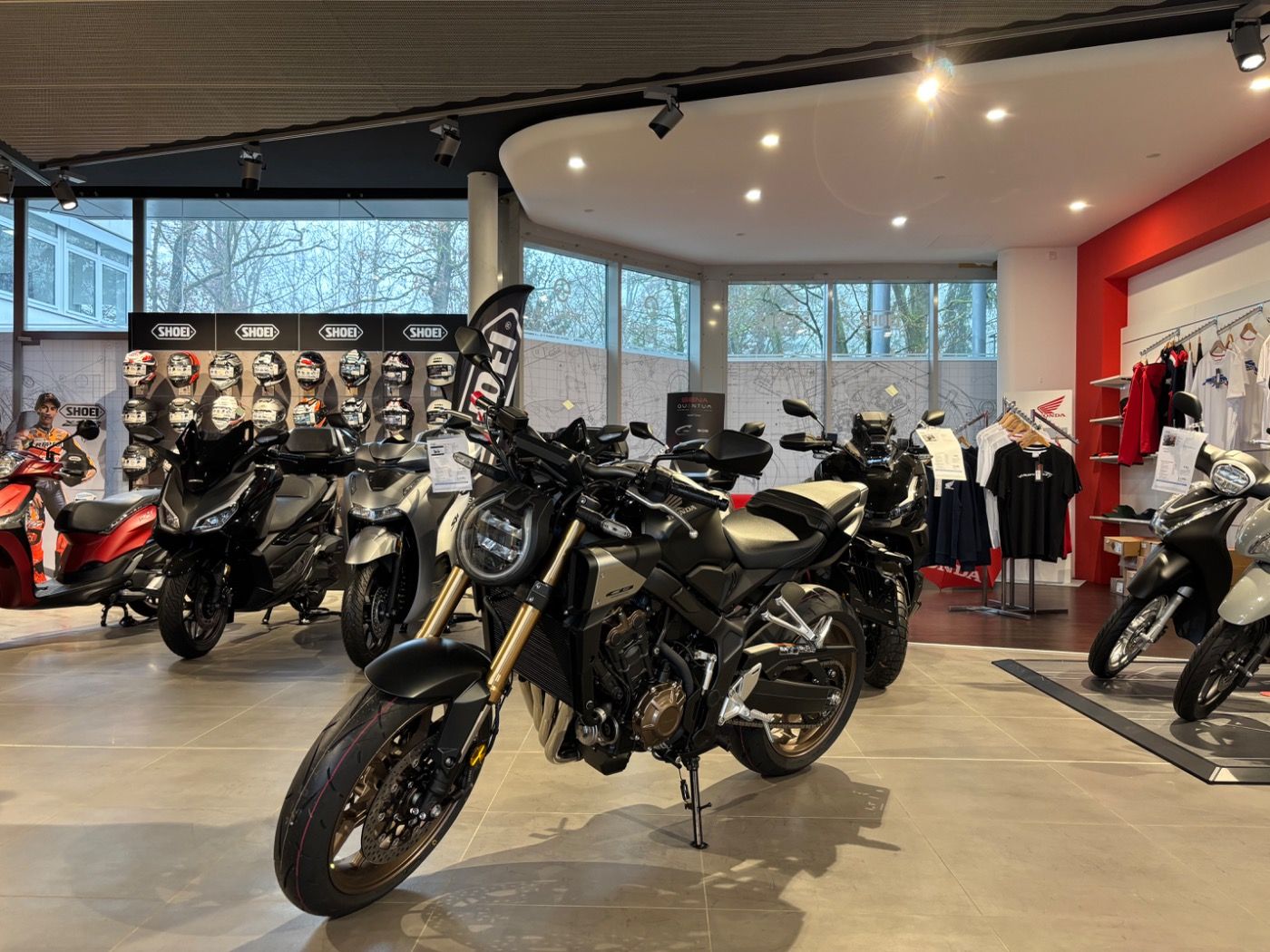 Fahrzeugabbildung Honda CB 650 R E-Clutch 6 Jahre Garantie