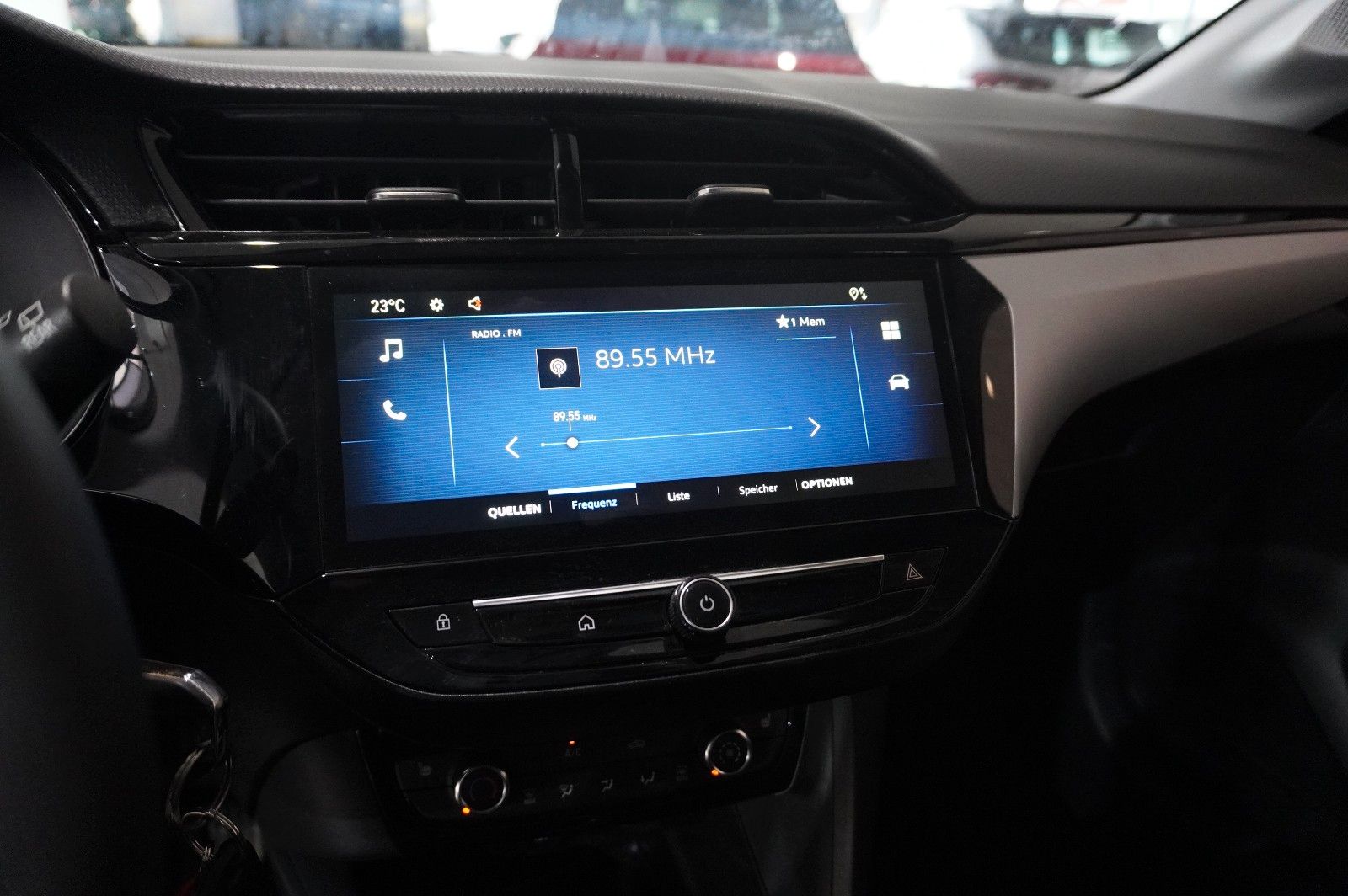 Fahrzeugabbildung Opel Corsa F 1.2 FACELIFT NAVI/LED/KAMERA/VIRTU./DAB+