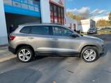 Skoda Karoq Style 2.0 TDI DSG LED Navi PDC ACC Klima - Skoda Karoq mit Diesel-Antrieb: Automatik