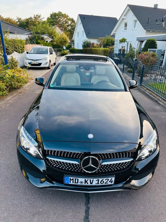 Image of Mercedes-Benz C 220