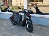 Piaggio Medley 125 aus 1 Hand  MwsT ausw. - Piaggio Medley 125