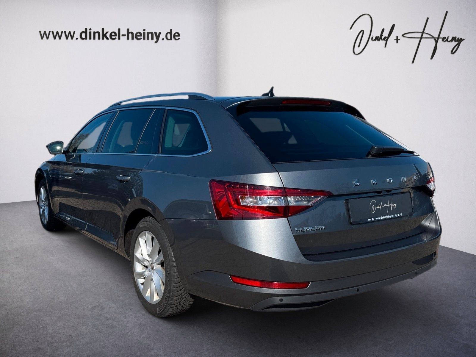 Fahrzeugabbildung SKODA Superb Combi Style 2.0 TSI