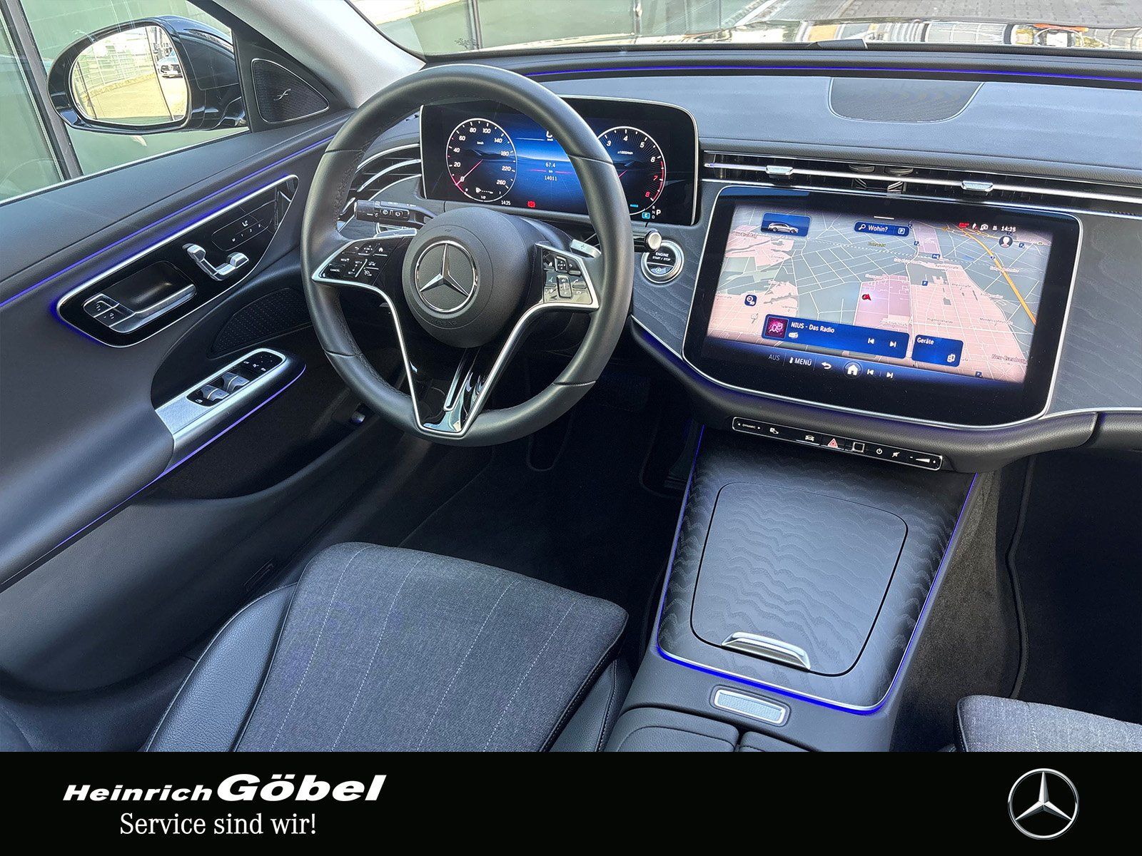Fahrzeugabbildung Mercedes-Benz E 200 T AVANTGARDE*AHK*MEMORY*DIGITAL-L*360°KAM