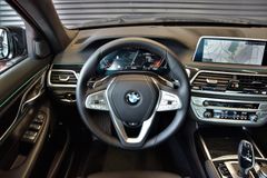 Fahrzeugabbildung BMW 730d Sitzlüft. GSHD Laser 360° HuD h/k DAB Massa
