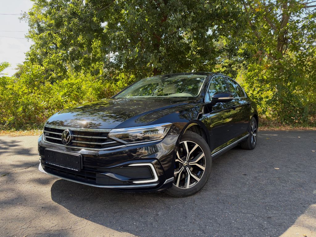 Image of Volkswagen Passat