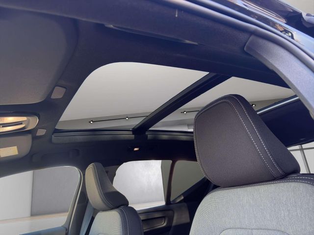 Volvo XC40 Plus Dark B4 Mild-Hybrid