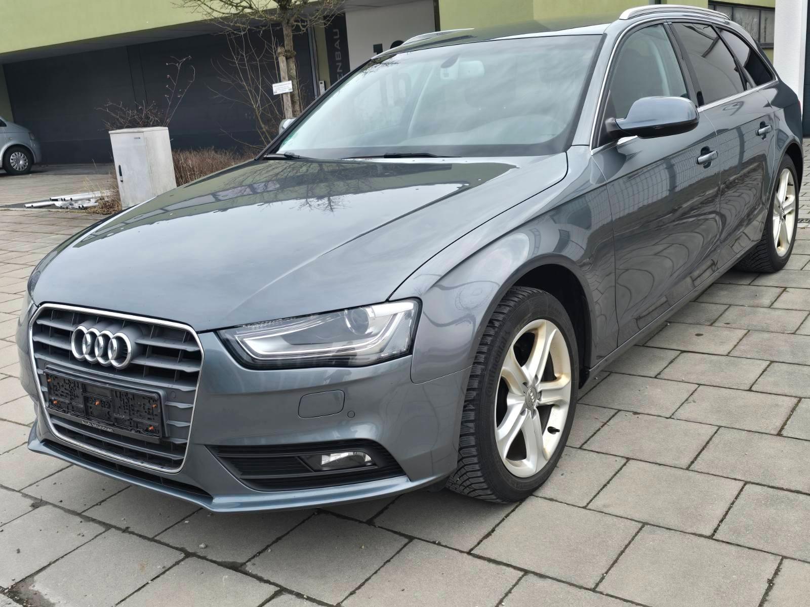 Audi A4 Avant Attraction 2.0TDI*Automatik*Xenon*Navi*