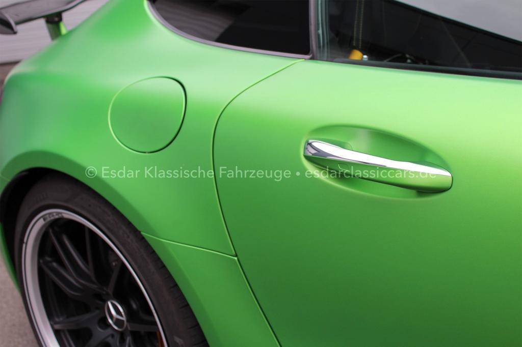 Mercedes-Benz AMG GT R