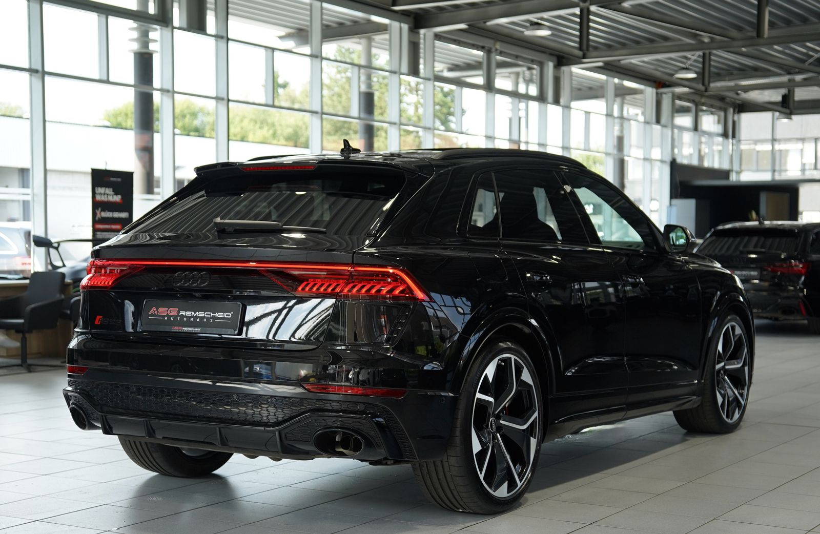 Audi Rsq8