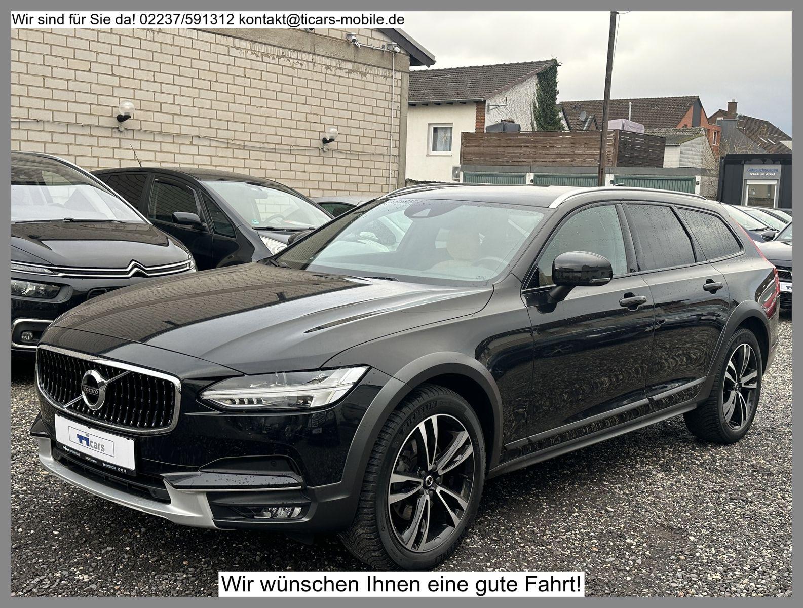 Volvo V90 Cross Country *Navi,PDC,Kamera,Leder,AHK*