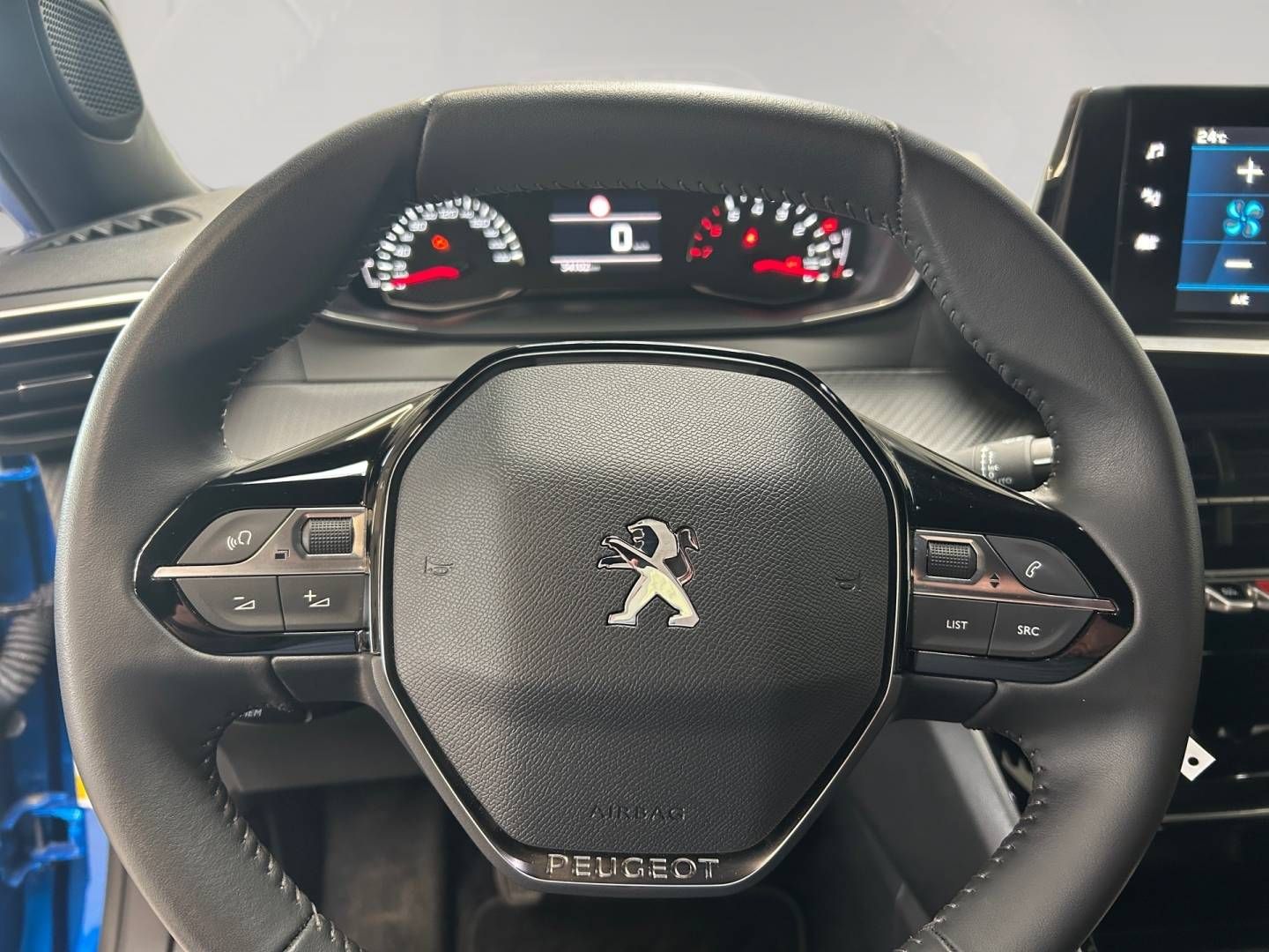 Fahrzeugabbildung Peugeot 2008 PureTech 130 1.2