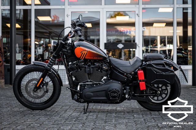 Fahrzeugabbildung Harley-Davidson STREET BOB 114 FXBBS SOFTAIL JEKILL&HYDE SPEICHE