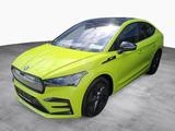 Skoda Enyaq Coupé RS AHK WäPu HUD Pano CANTON ACC - Skoda: Grün