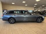 Mercedes-Benz E 300 Plug-in*MBUX*Pano*ACC*LED*CAM*SHZ*Navi*DAB - Hybrid (Diesel/Elektro): Silber, Kombi