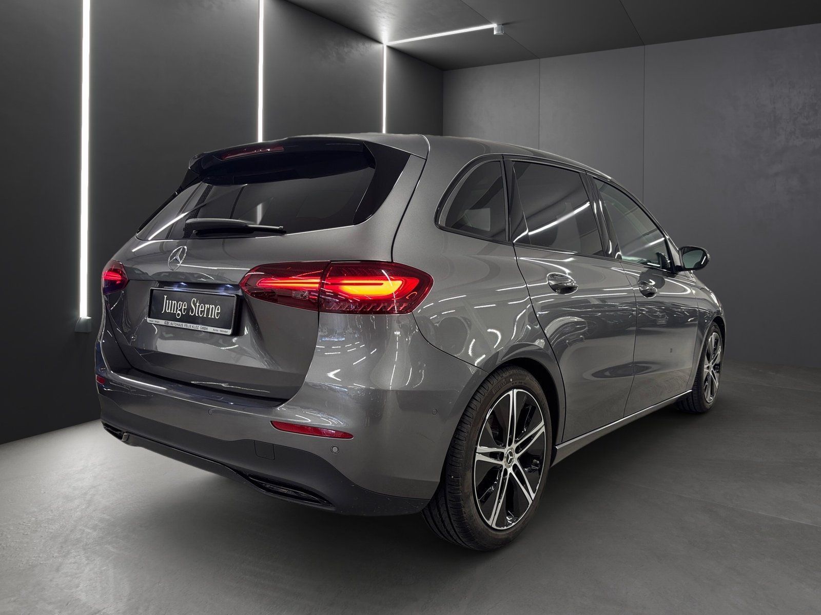 Fahrzeugabbildung Mercedes-Benz B 220 d Progressive*AHK*Pano*360°*Distro*Totwin*