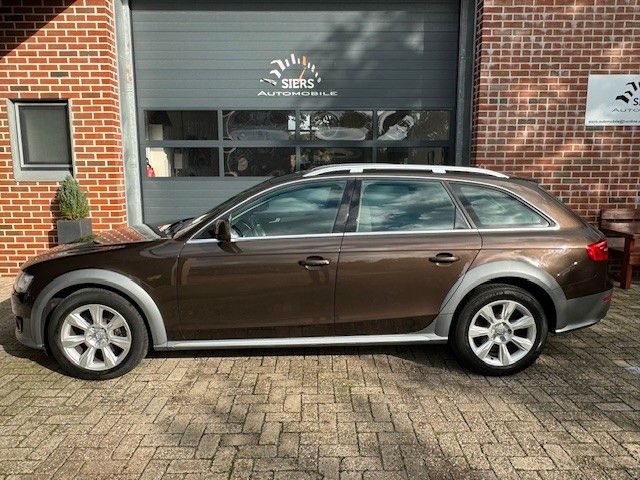 Audi A4 ALLROAD QUATTRO 3.0 TDI AUT,XENON,SPORTSITZE