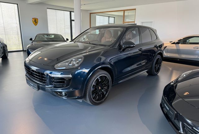 Porsche Cayenne Diesel  / SportDesign  / VOLL / 1.Hd.