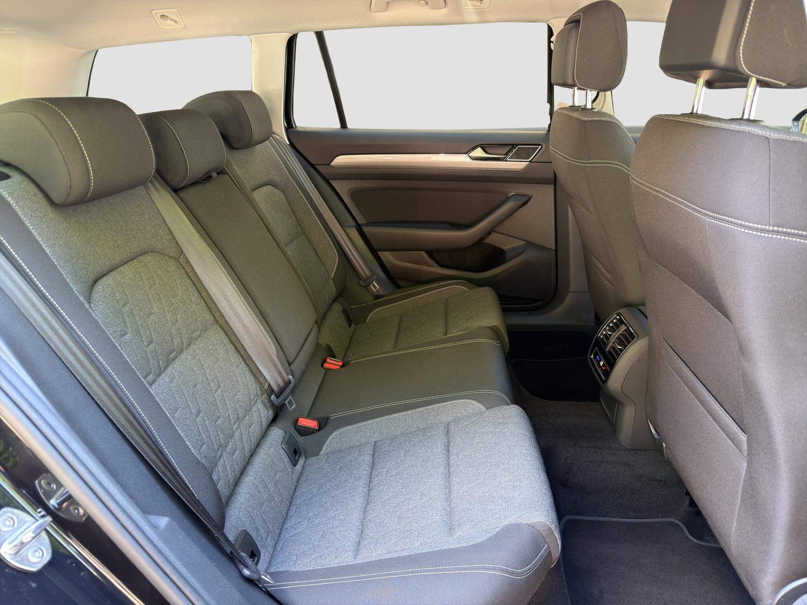 Volkswagen Passat 1.5 TSI Business Kamera SHZ Navi, миниатюра 16