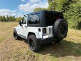 Jeep Wrangler 2.8l CRD Sahara Automatik Sahara - Jeep Wrangler in Hamburg
