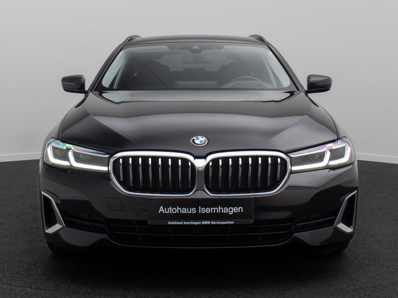 Fahrzeugabbildung BMW 520d Luxury Line HUD DAB Laser Kamera Sport Komf