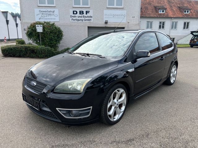 Ford Focus Lim. ST/1Hand/Recaro/Klimaaut./Tüv-12/2025