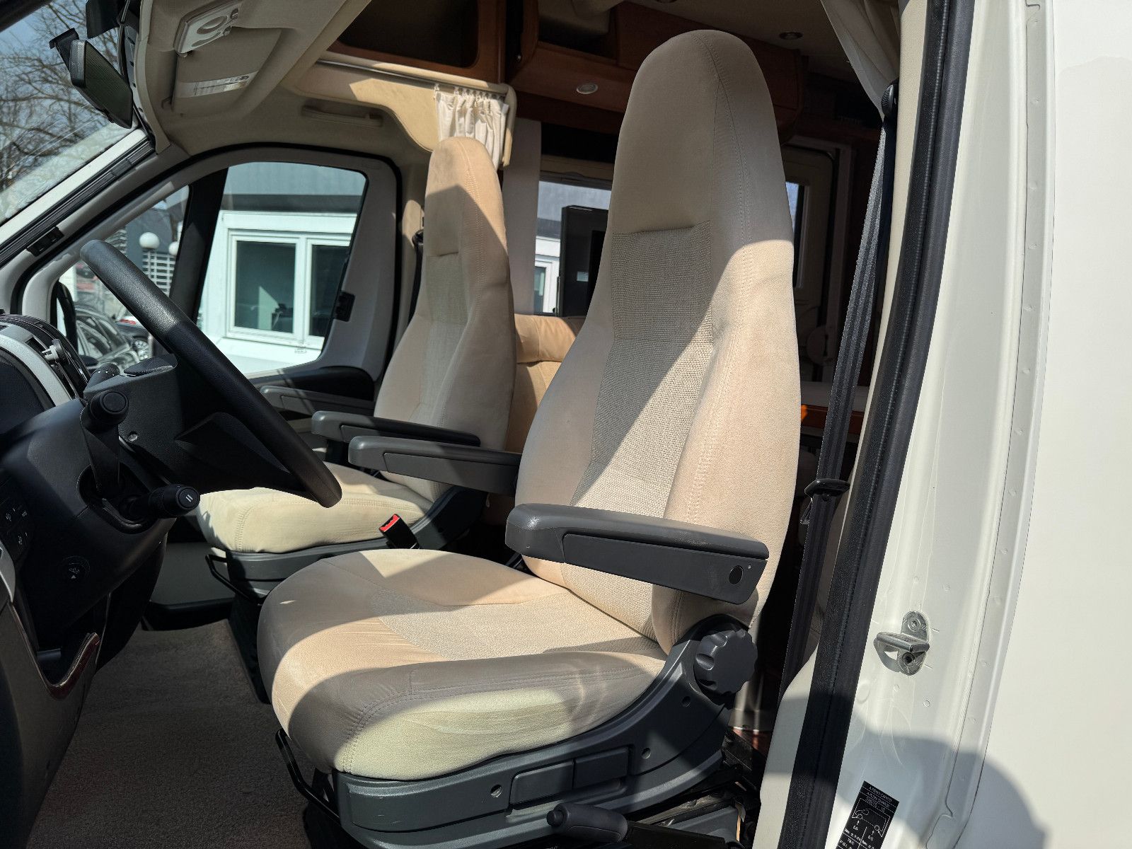 Fahrzeugabbildung Carthago TOURER C1 T 145 H FIAT DUCATO MAXI SOLAR TV SAT