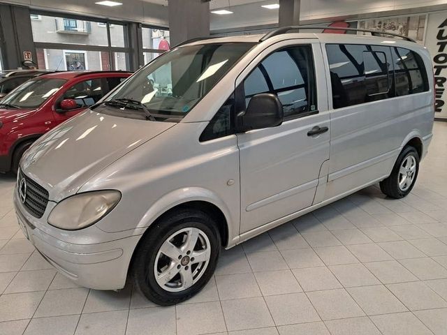 Mercedes-Benz Vito Vito 2.2 115 CDI PC Mixto Vtr