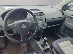 VW Polo 1.2 GA Klima teilb.Rücksb CD met. eFH Radio VW Polo 1.2 GA Klima teilb.Rücksb CD met. eFH Radio