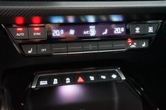 AUDI RS3 Sportback | Schalensitze | Carbon | SOFORT AUDI RS3 Sportback | Schalensitze | Carbon | SOFORT