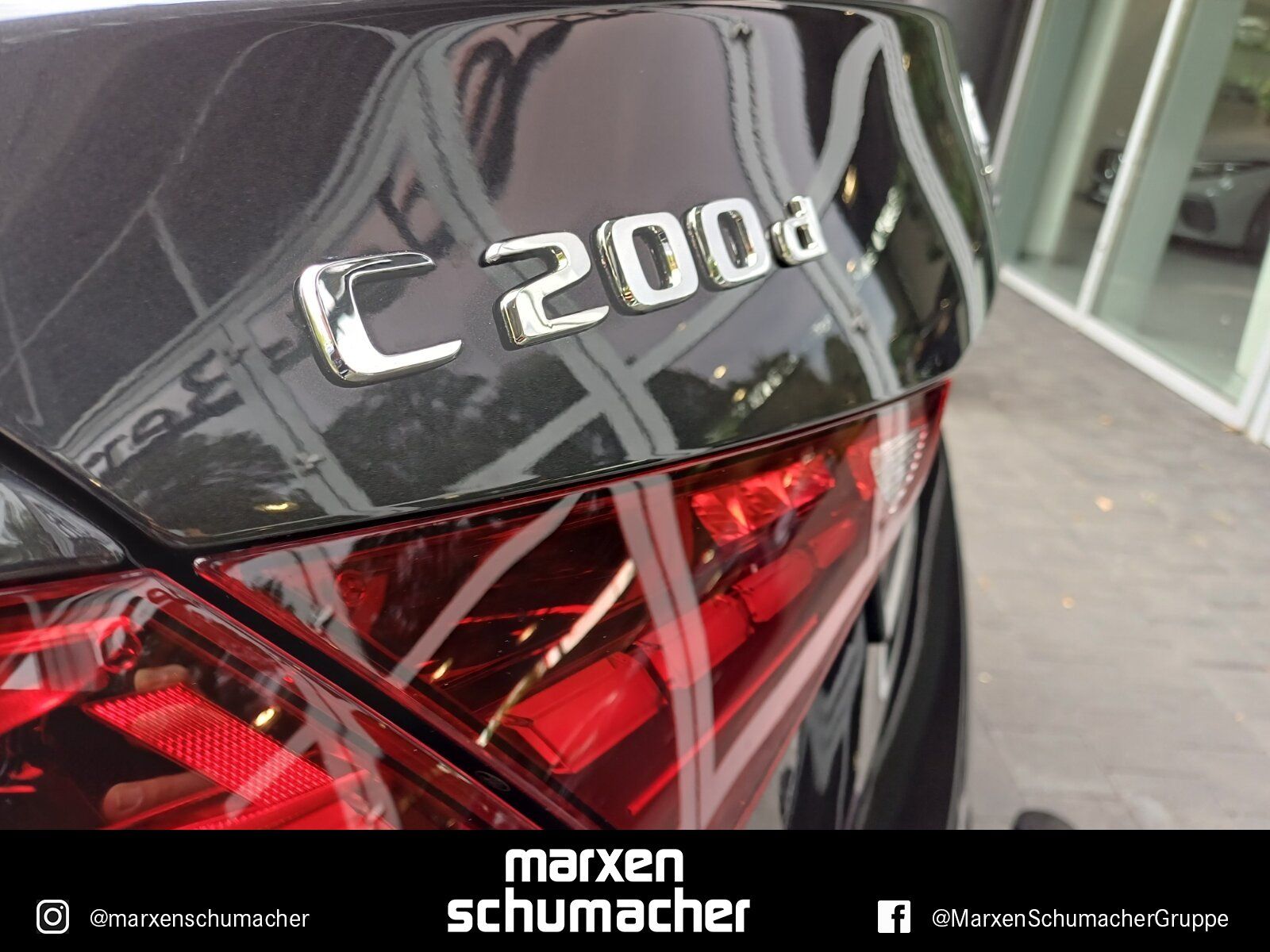 Mercedes-Benz C 200 d AMG Edition AHK 360° Distr Memory Winter foto 11