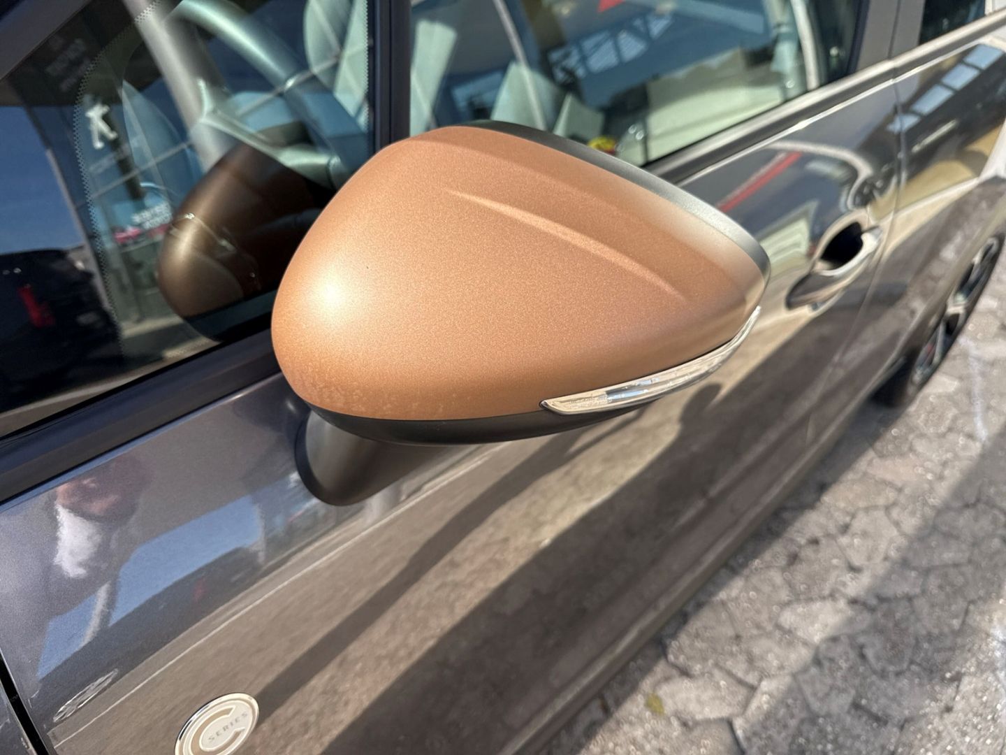 Fahrzeugabbildung Citroën C3 Aircross C-Series 1.2 PureTech 130 Automatik