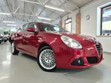 Alfa Romeo Giulietta 1.4 Turbo MultiAir TCT Excl - Alfa Romeo Giulietta: Multiair