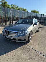 Mercedes-Benz E 500 AVANTGARDE AVANTGARDE - Mercedes-Benz E 500 in Duisburg