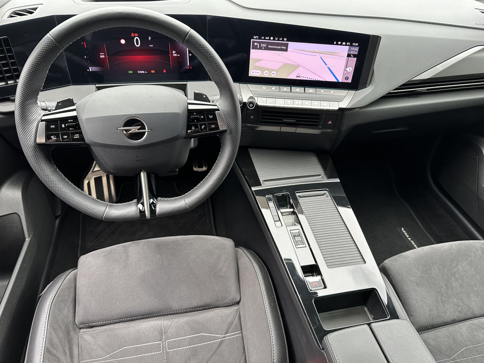 Fahrzeugabbildung Opel Astra SpT 1.5 D Aut. GS NAV+LED+PANO+18ZOLL+1HD