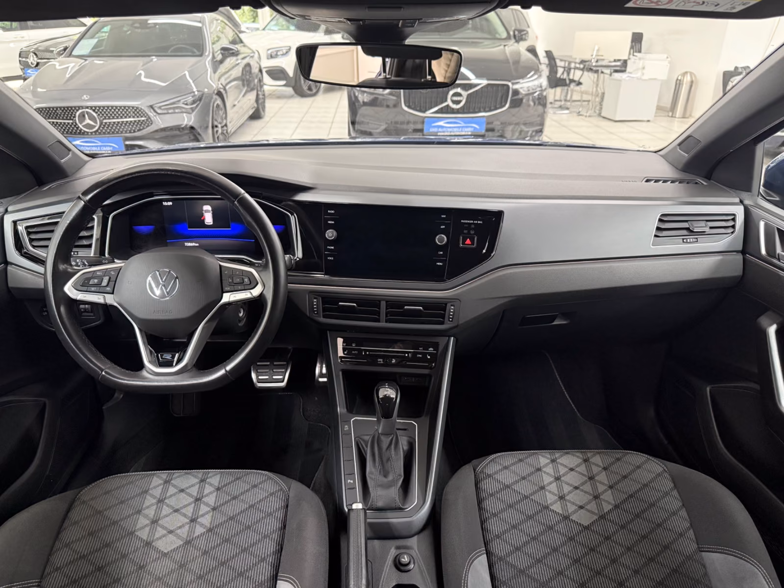 Volkswagen Taigo R-Line 1.5 TSI*SHZ*Digital-Cockpit*Kamera