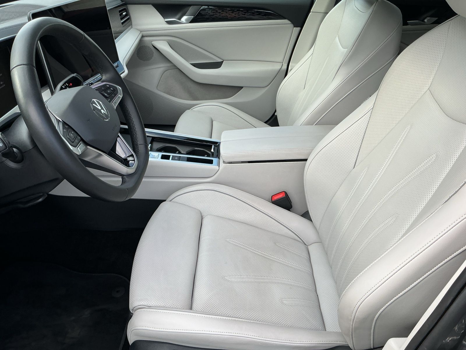 Volkswagen Passat Variant - Bild 12