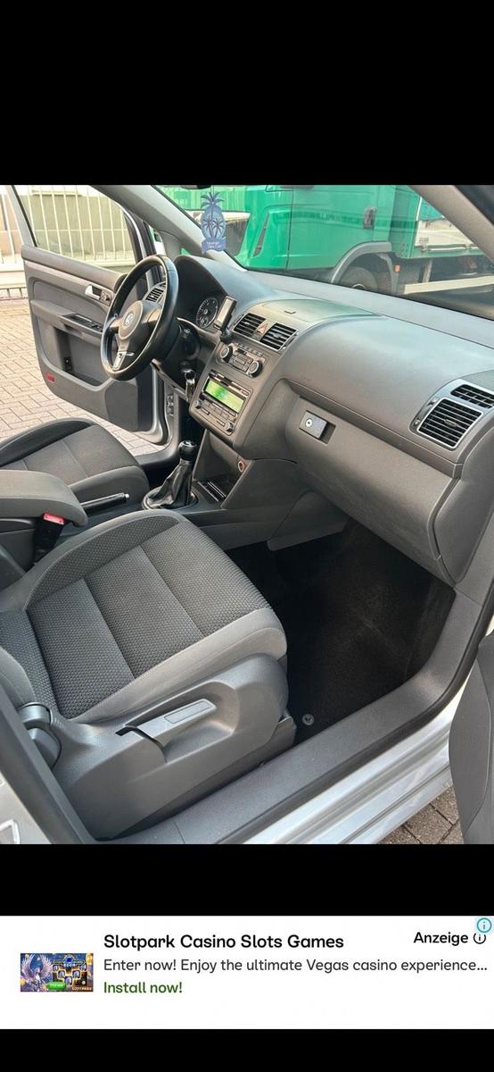 Volkswagen Golf 2012 — engine 140 HP (103kW)