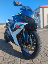 Suzuki GSX R 600 - Offers matching your search criteria