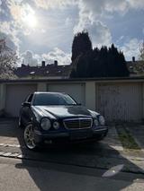 Mercedes-Benz     Mercedes E240 W210  TÜV neu, aus 2. Hand - Mercedes-Benz 240 in Essen