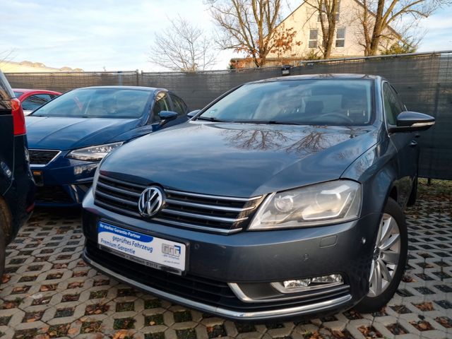 Volkswagen Passat Lim. Comfortline   * Xenonlicht