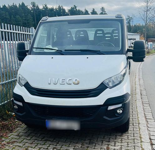 Другие 3 STÜCK IVECO 2 KIPPR PAKET 62000 NETTO