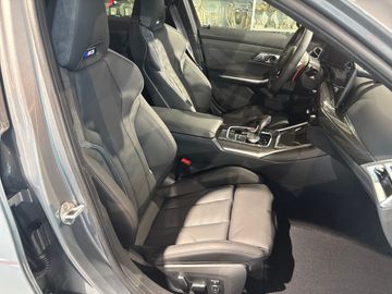 BMW M3 Competition M XDR M Drivers P. HK HiFi DAB