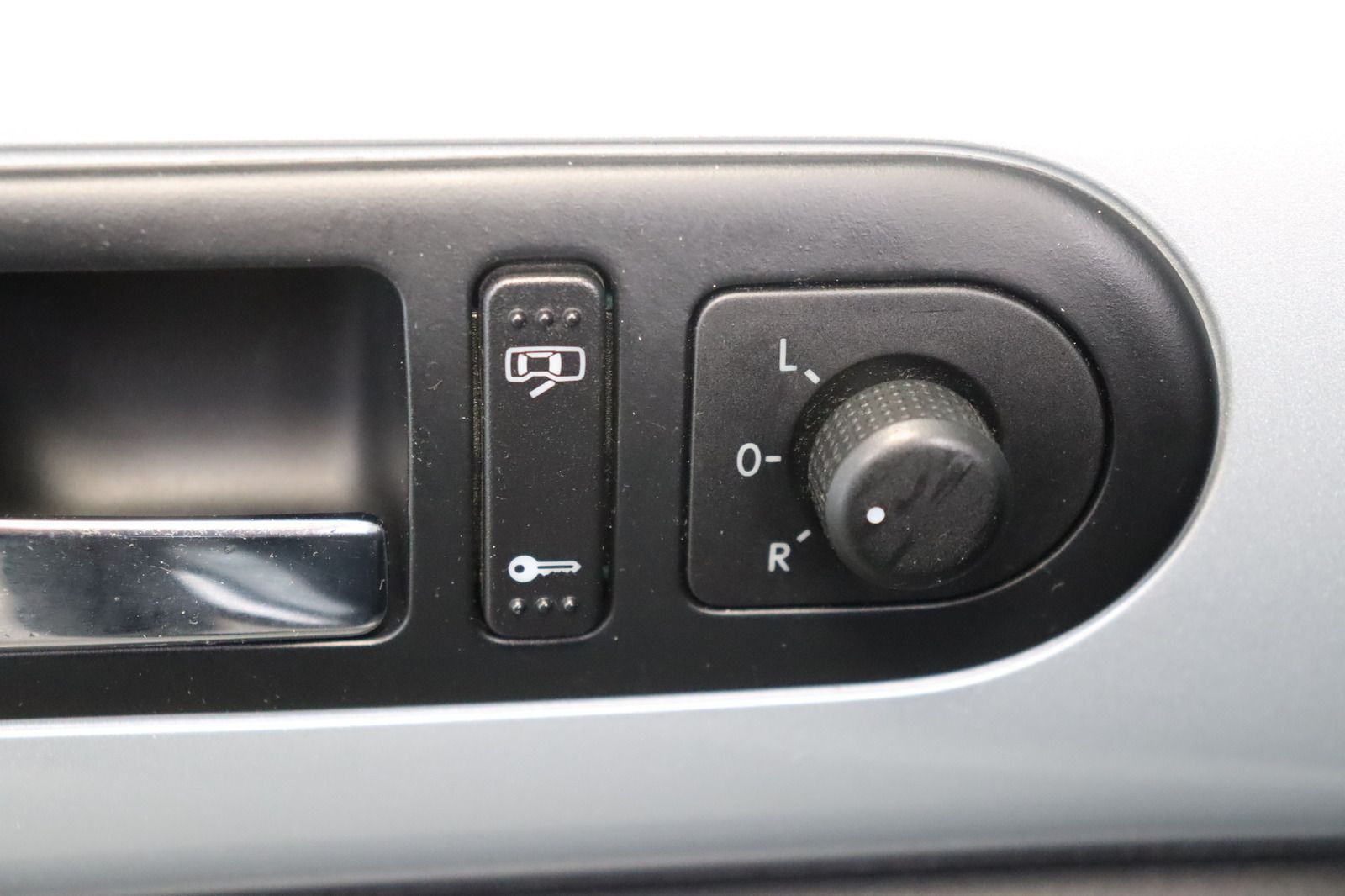 Fahrzeugabbildung Volkswagen New Beetle 1.6 Freestyle Cabriolet * Klima * PDC